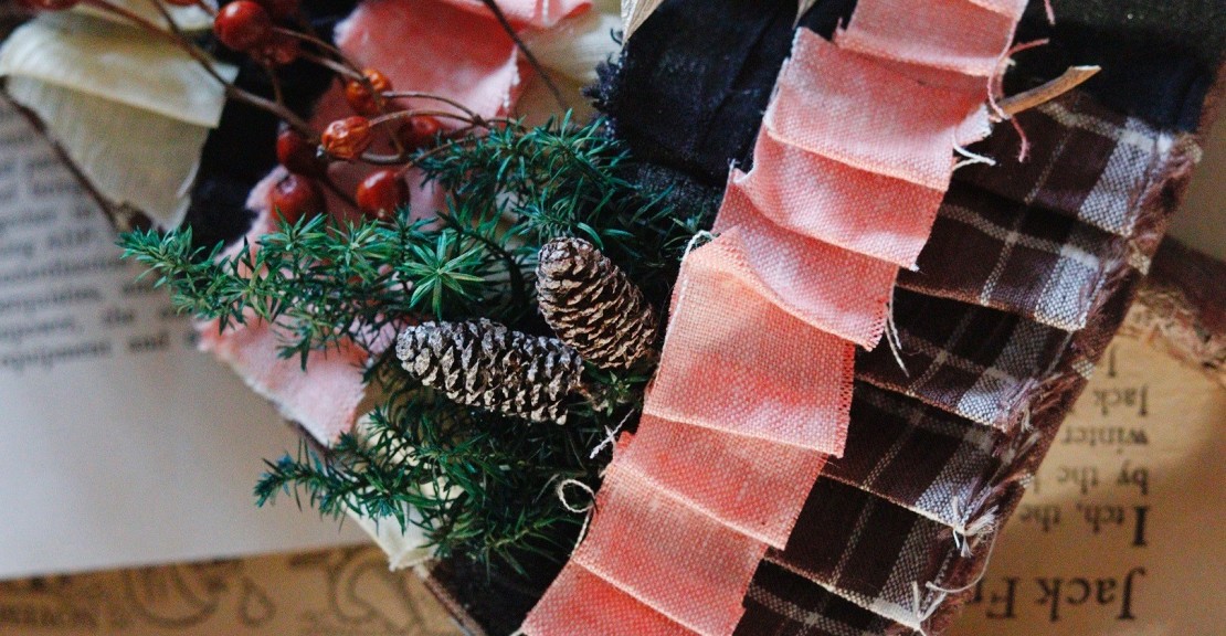 クリスマスの壁飾り左下