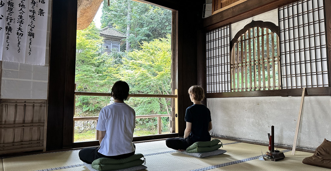 瓦屋禅寺　座禅1