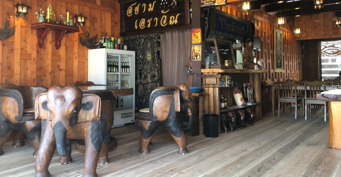 店舗内観5